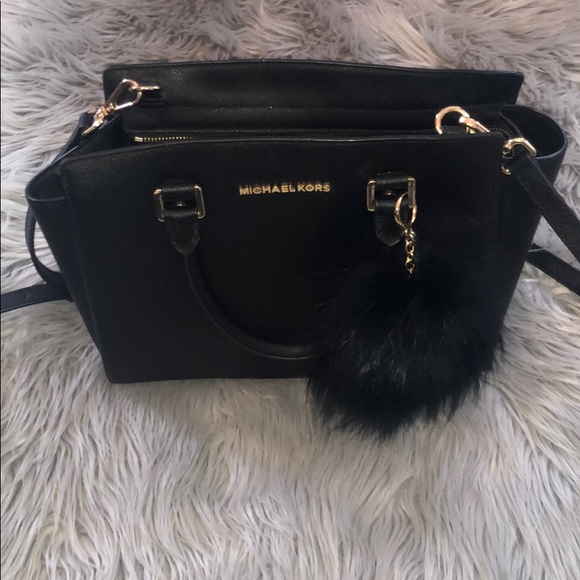 SOLD - Michael Kors Selma Satchel - Picture 2 of 14